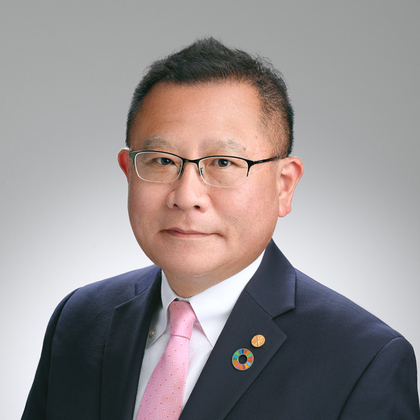 林 啓史 氏